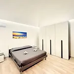 בית נופש Sicilia Bedda קוסטונאצ'י