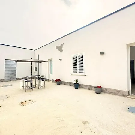 Holiday home Sicilia Bedda