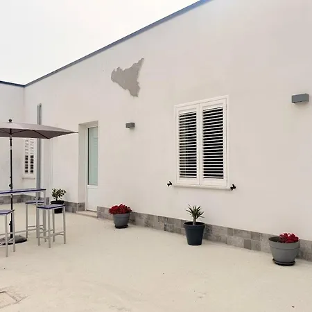 Sicilia Bedda Nyaraló *